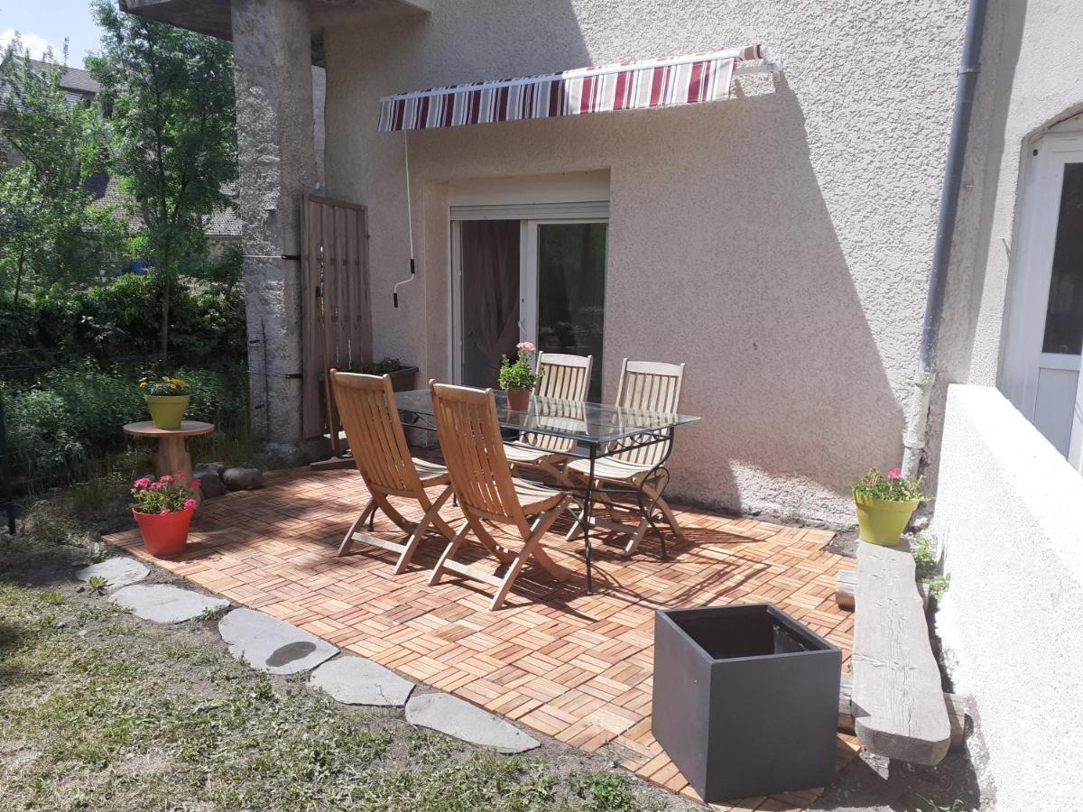 Appartement Rez De Chaussee Avec Terrasse Et Jardin Tence Екстер'єр фото